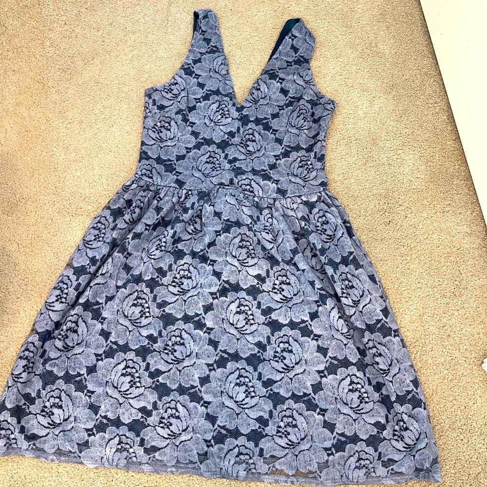 New floral dress size S in blue